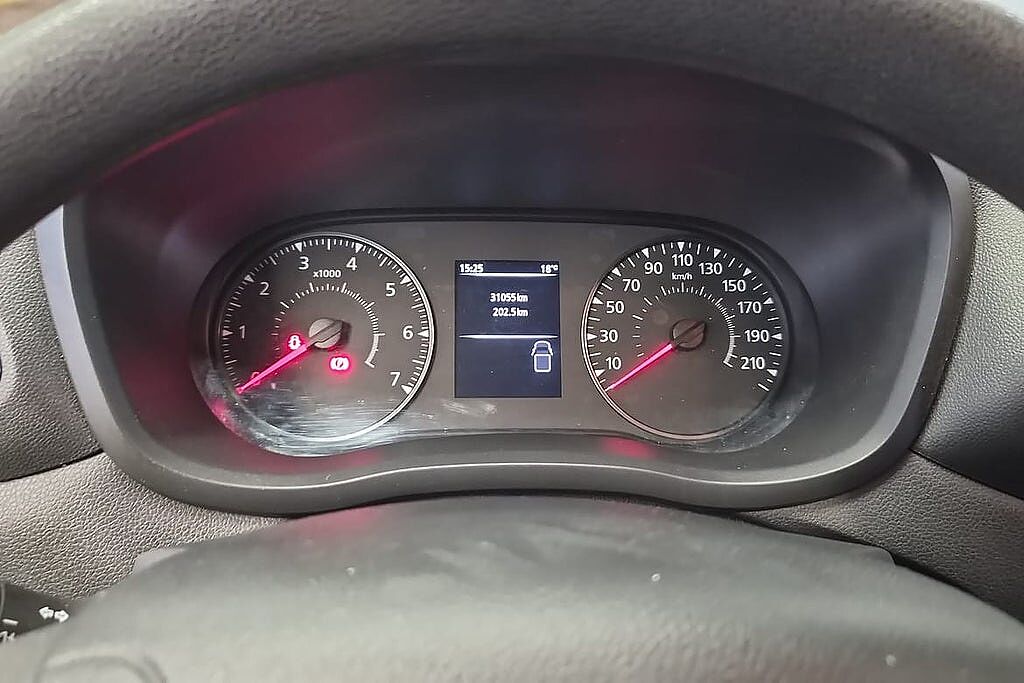 Nissan Interstar