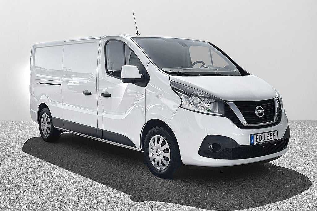 Nissan NV300