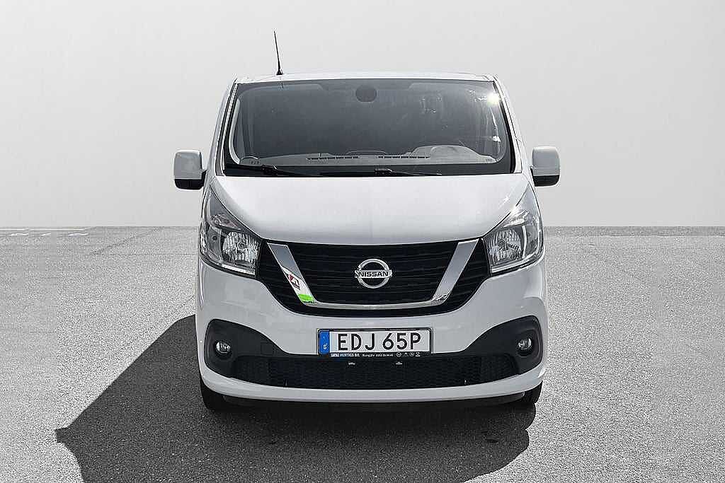 Nissan NV300