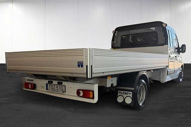 Nissan Interstar