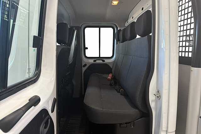 Nissan Interstar