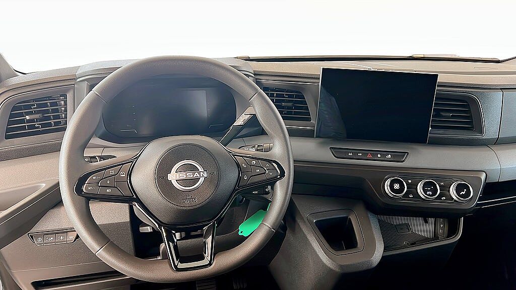 Nissan Interstar