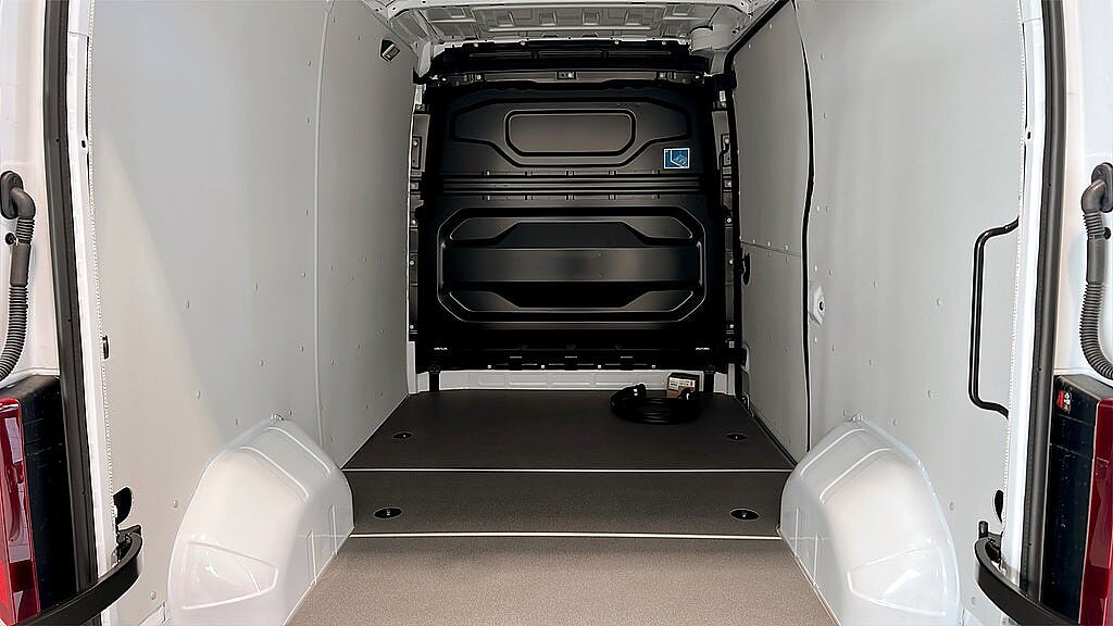 Nissan Interstar