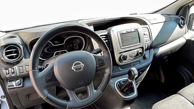 Nissan NV300