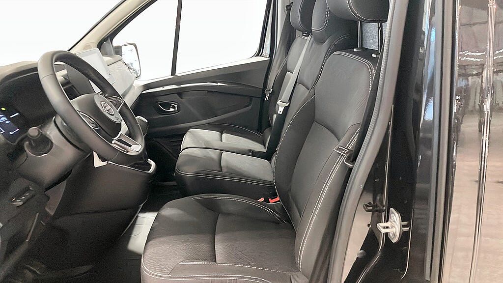 Nissan primastar