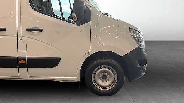 Nissan Interstar