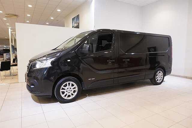 Nissan NV300