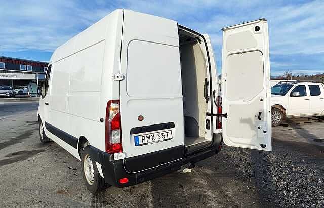 Nissan NV400 219.500:- ex moms