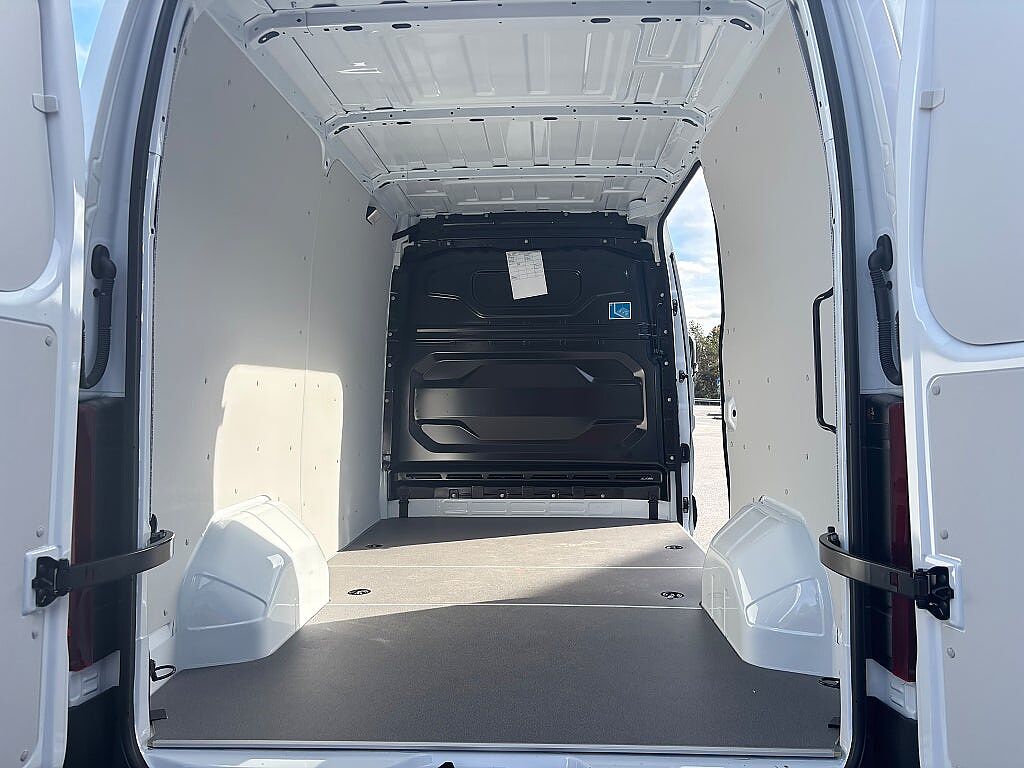 Nissan Interstar
